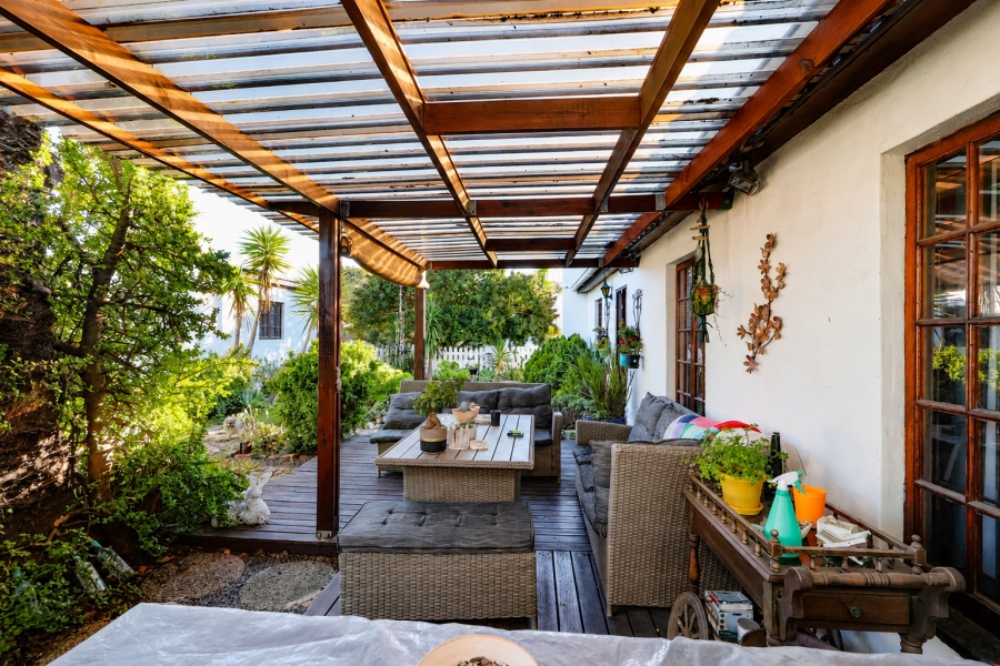 3 Bedroom Property for Sale in Table View Western Cape